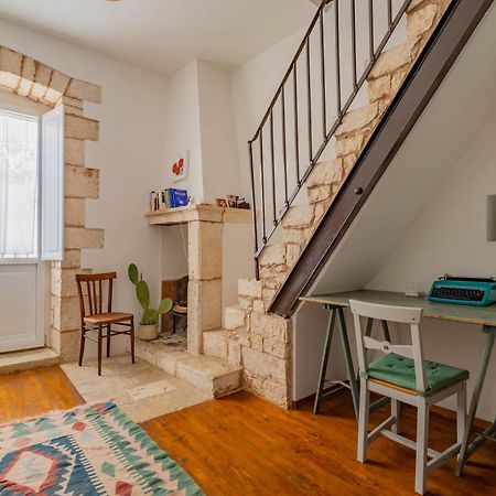 Antiche Mura Apartments "Nel Cuore Della Puglia"Bivani, Cucina, Terrazzo ตูรี ภายนอก รูปภาพ