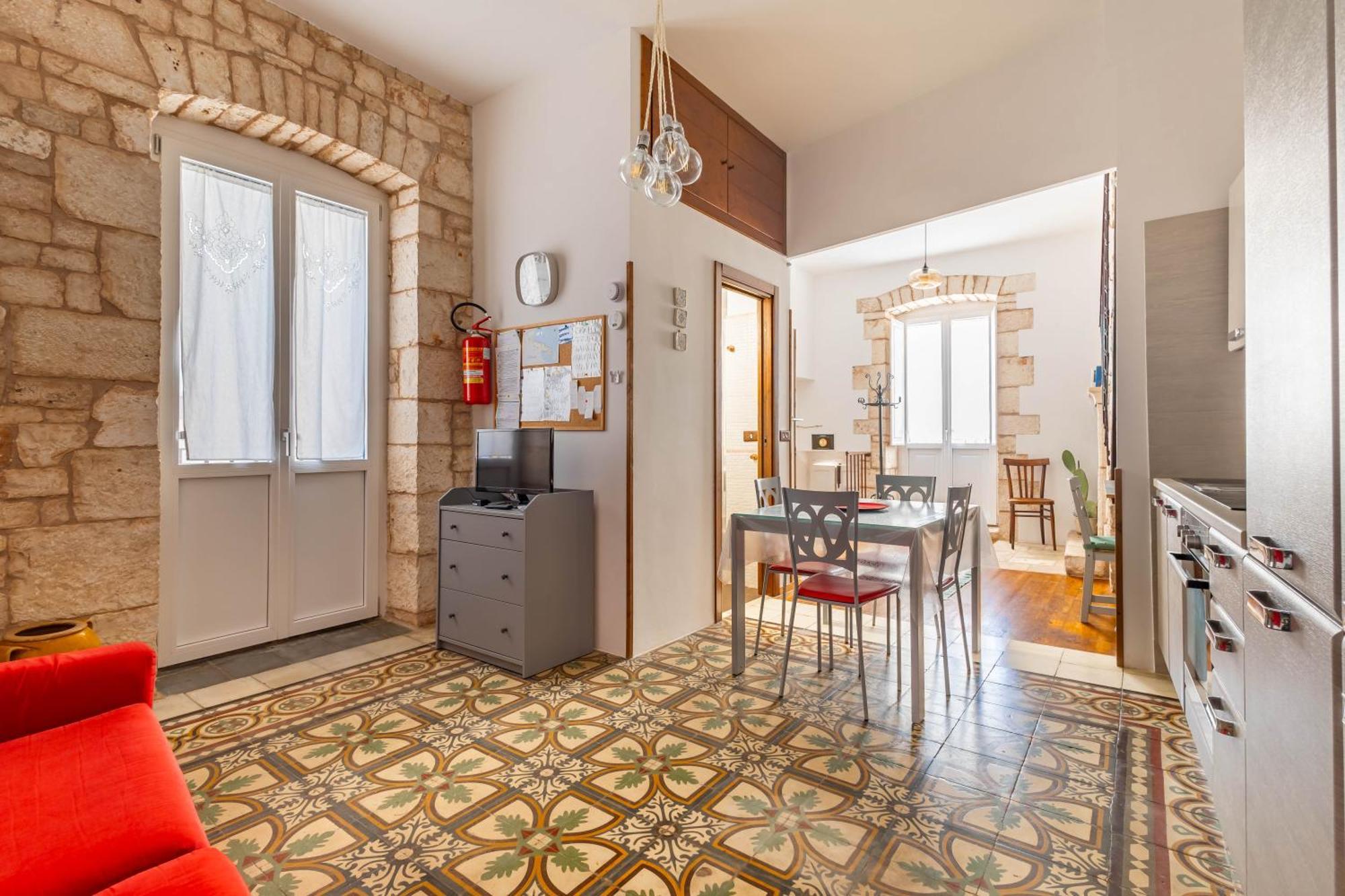 Antiche Mura Apartments "Nel Cuore Della Puglia"Bivani, Cucina, Terrazzo ตูรี ภายนอก รูปภาพ