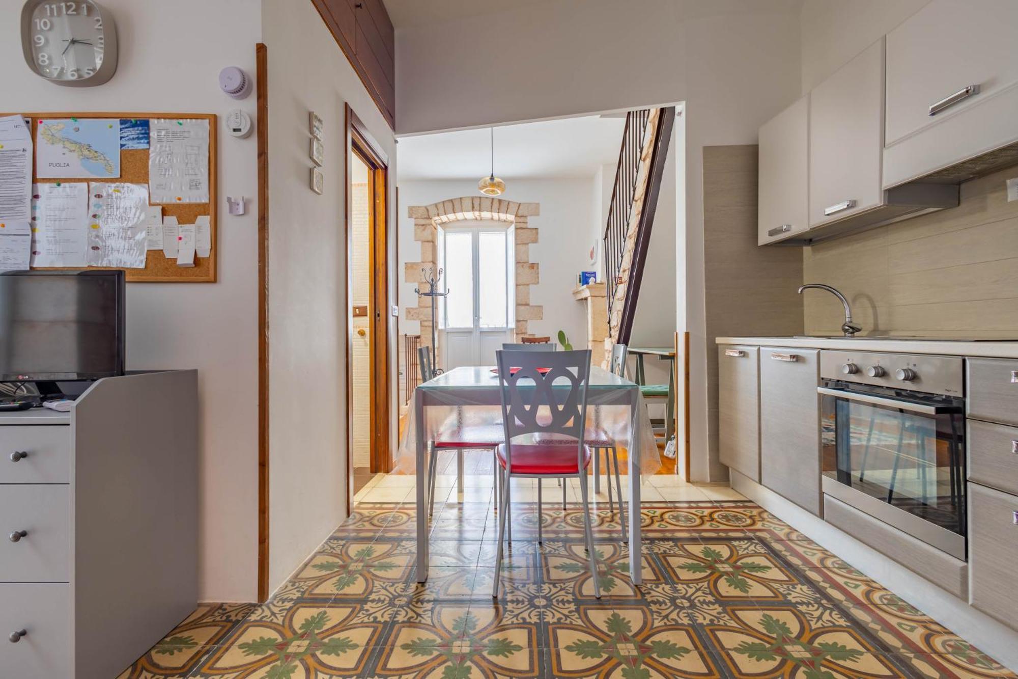Antiche Mura Apartments "Nel Cuore Della Puglia"Bivani, Cucina, Terrazzo ตูรี ภายนอก รูปภาพ